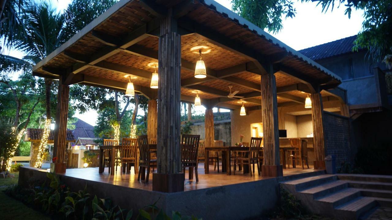 The Inn Sunsethouse Senggigi Εξωτερικό φωτογραφία