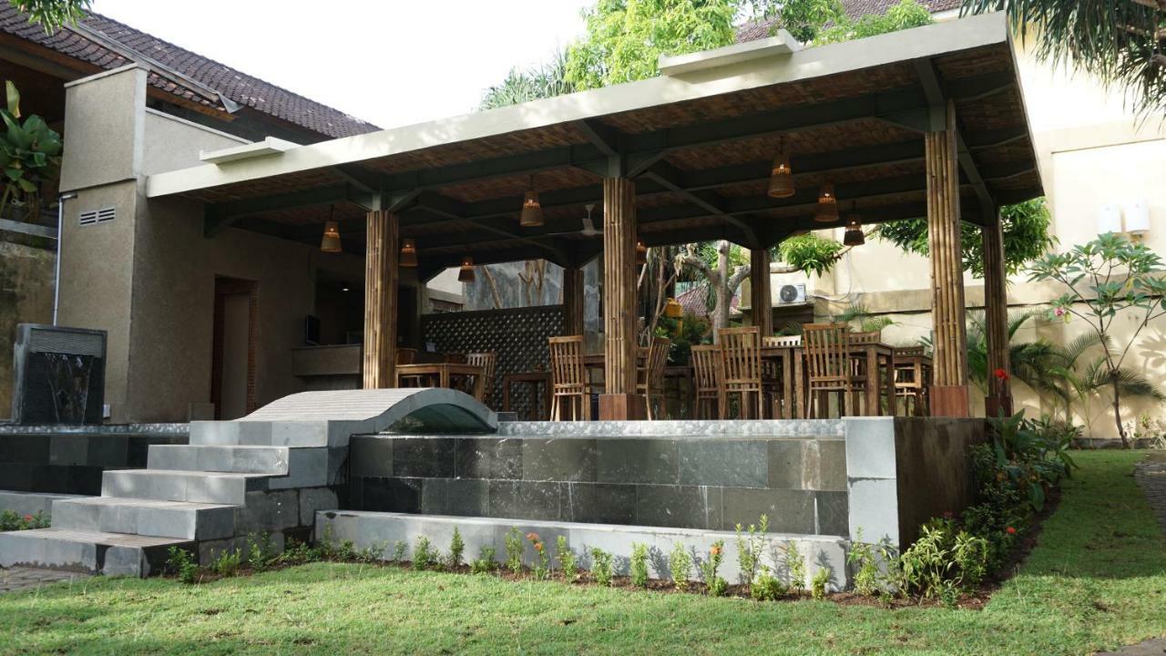 The Inn Sunsethouse Senggigi Εξωτερικό φωτογραφία